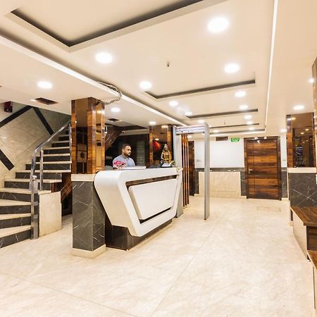 Hotel Grand Shyam- In Front Of New Delhi Railway Station-Couple Friendly Нью-Дели Экстерьер фото