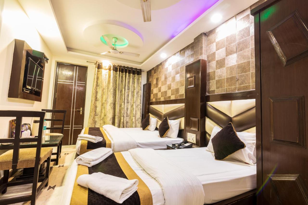Hotel Grand Shyam- In Front Of New Delhi Railway Station-Couple Friendly Нью-Дели Экстерьер фото