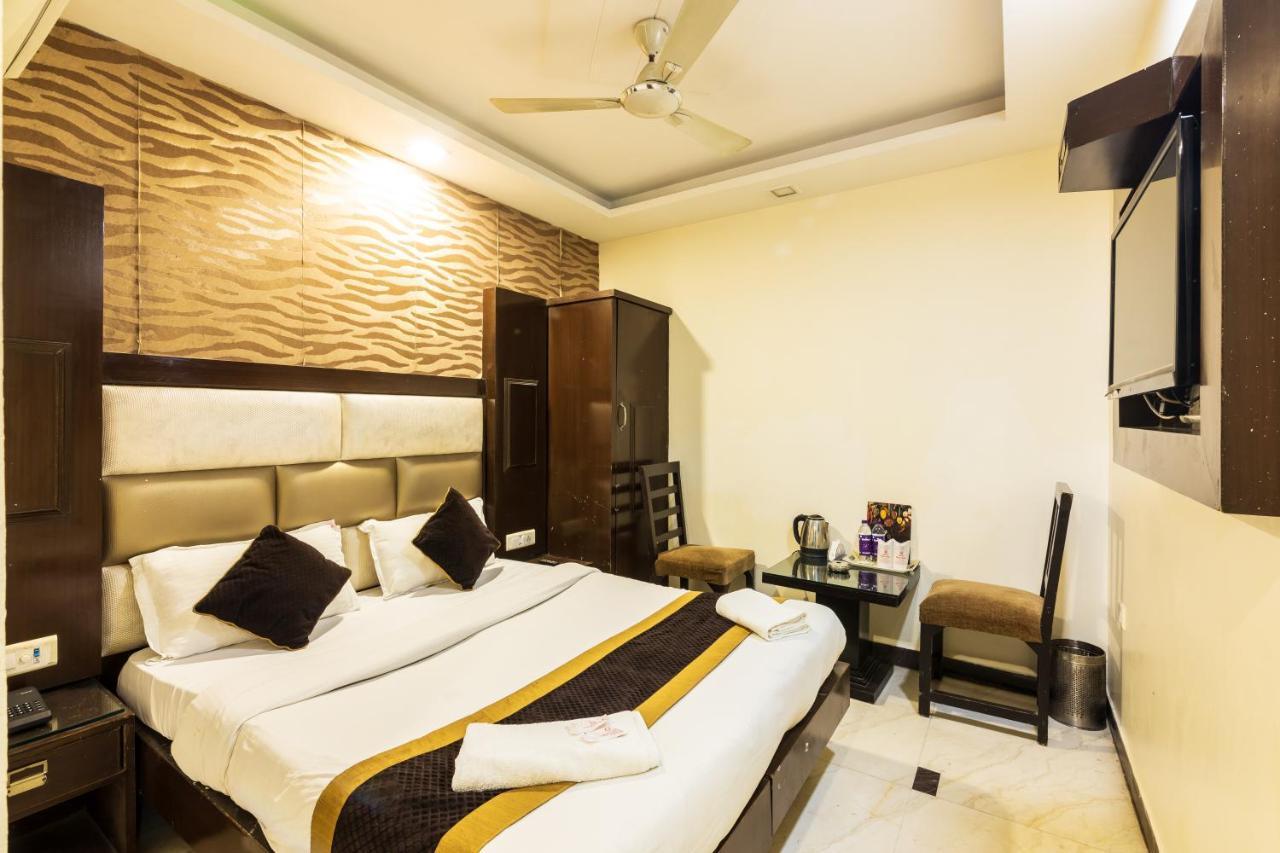 Hotel Grand Shyam- In Front Of New Delhi Railway Station-Couple Friendly Нью-Дели Экстерьер фото