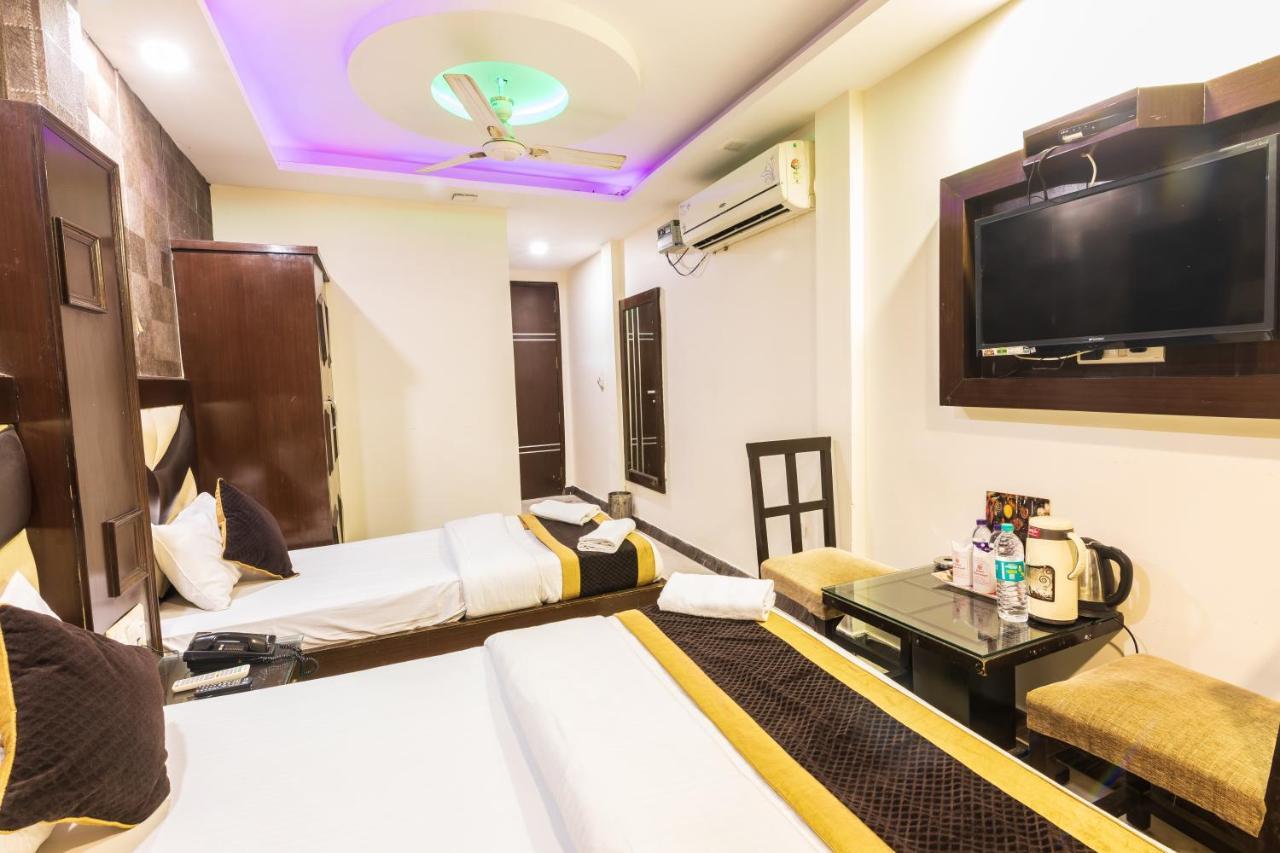 Hotel Grand Shyam- In Front Of New Delhi Railway Station-Couple Friendly Нью-Дели Экстерьер фото